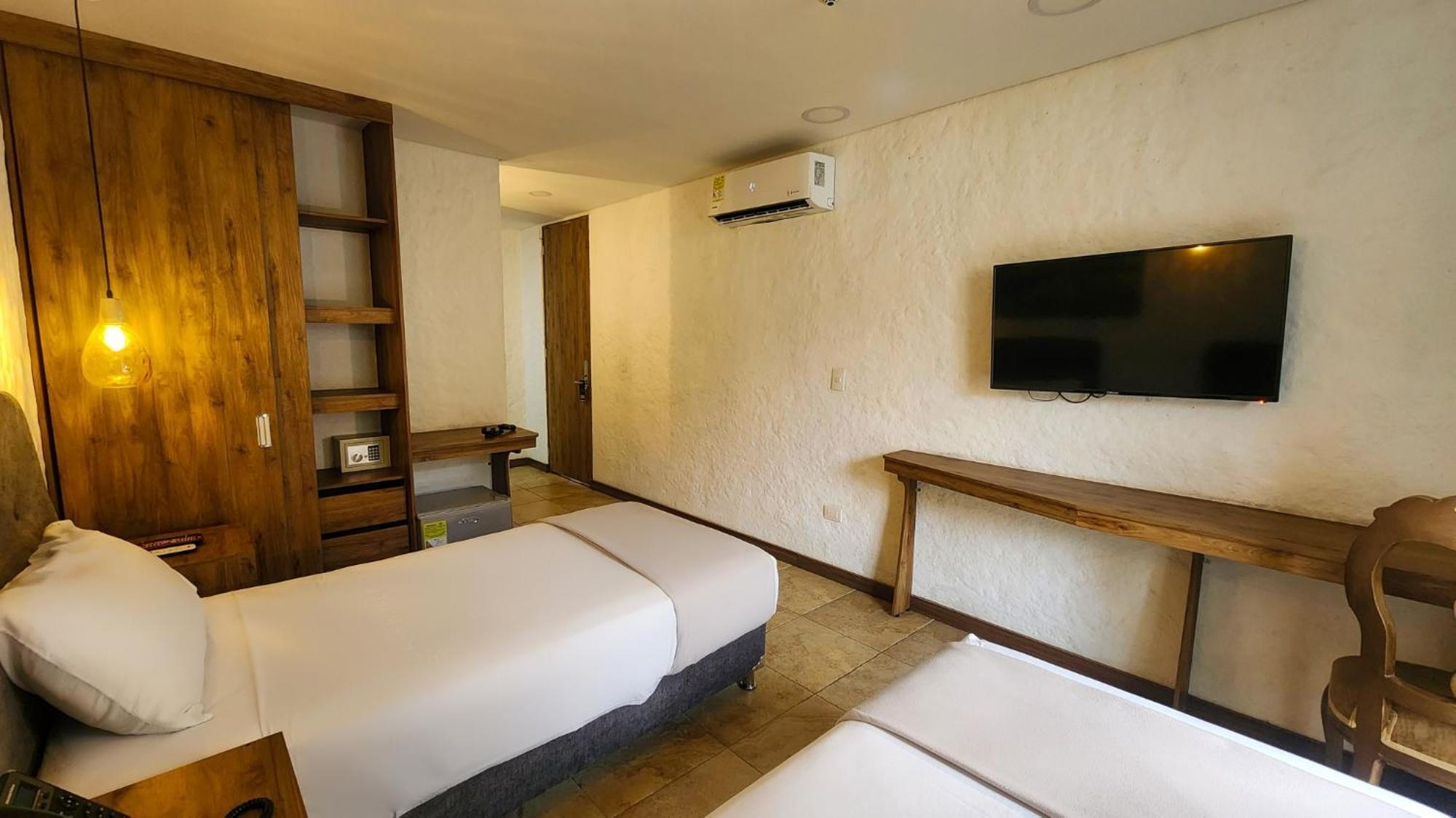 Hotel Boutique Casa Del Hidalgo カリ エクステリア 写真